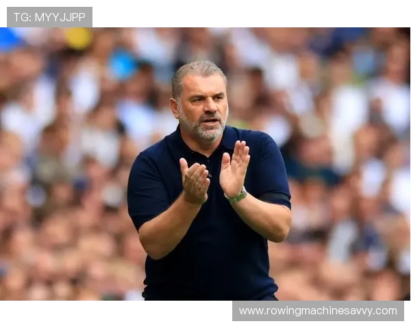 “波斯特科格鲁要崩溃了吗？热刺战术暴露致命漏洞，豪门梦碎伦敦！”