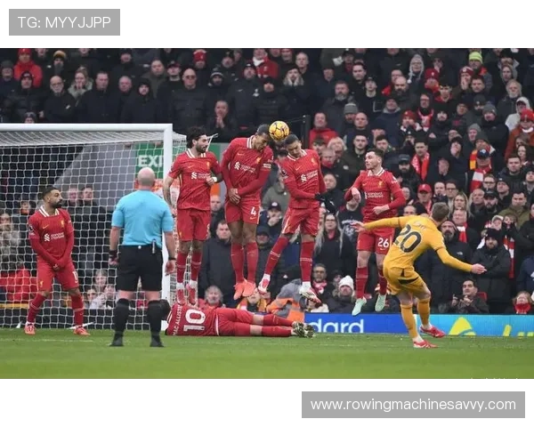 利物浦中场问题:创造力不足与平衡失衡趋势,对赛季走势形成制约 利物浦中场问题:创造力不足与平衡失衡趋势,对赛季走势形成制约