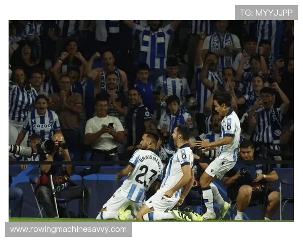 巴斯托尼后场组织与推进的战术价值解析 巴斯托尼后场组织与推进的战术价值解析